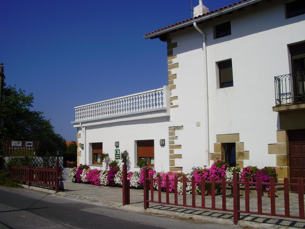 Iturritxo Landetxea Pensionat San Sebastián Exteriör bild